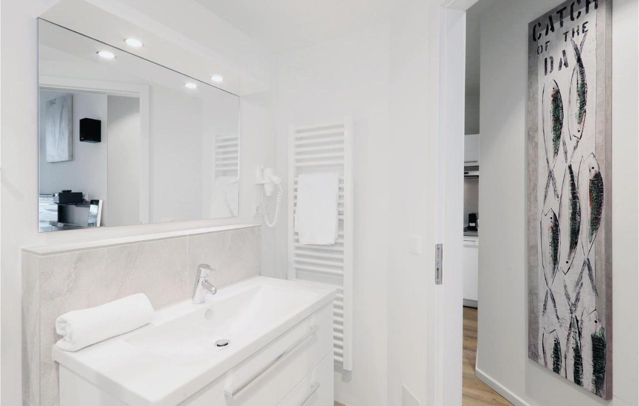 1 Bedroom Gorgeous Apartment In Luebeck Travemuende Экстерьер фото